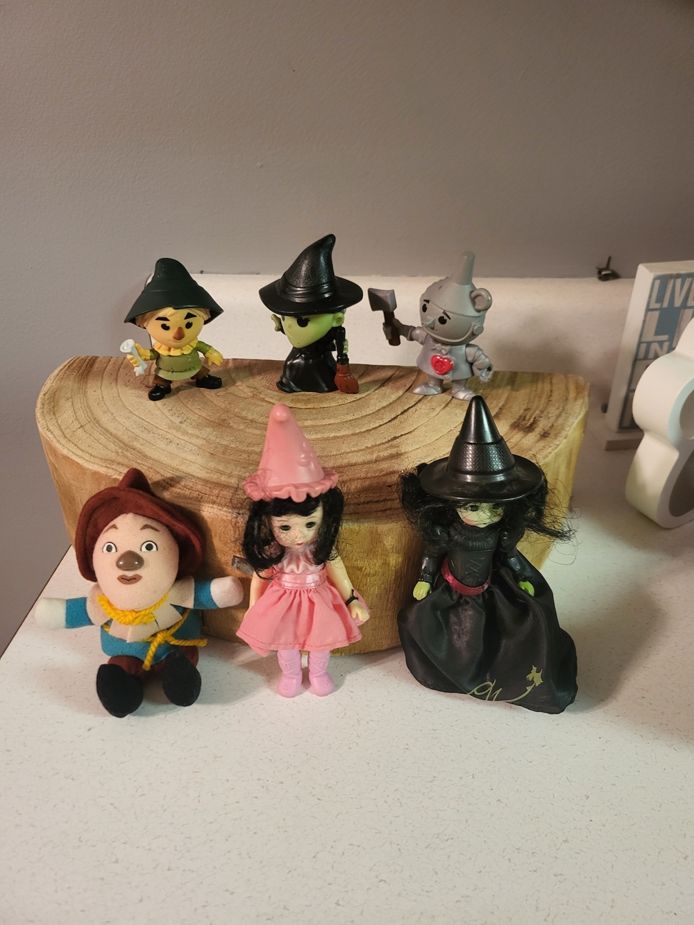 Mcdonalds Wizard Of OZ Toy Lot